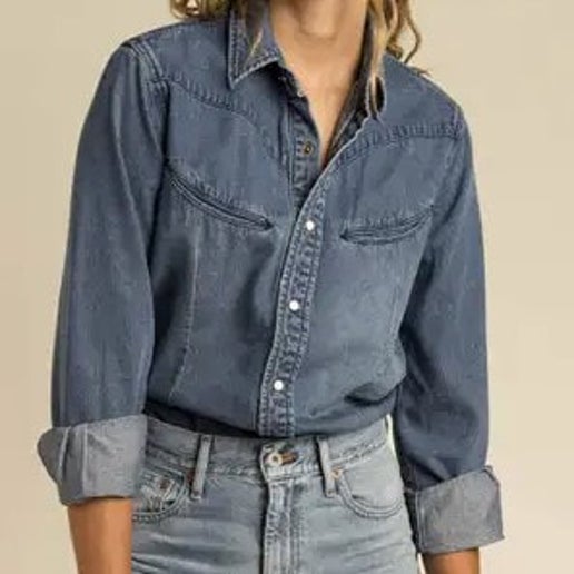 Sendero The Yoakam Pearl Snap Womens Shirt - Washed Denim