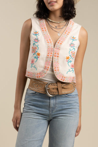 Sendero Frontier Vest womens white floral embroidered vest western country cowgirl style viral popular free shipping bolt ranch store