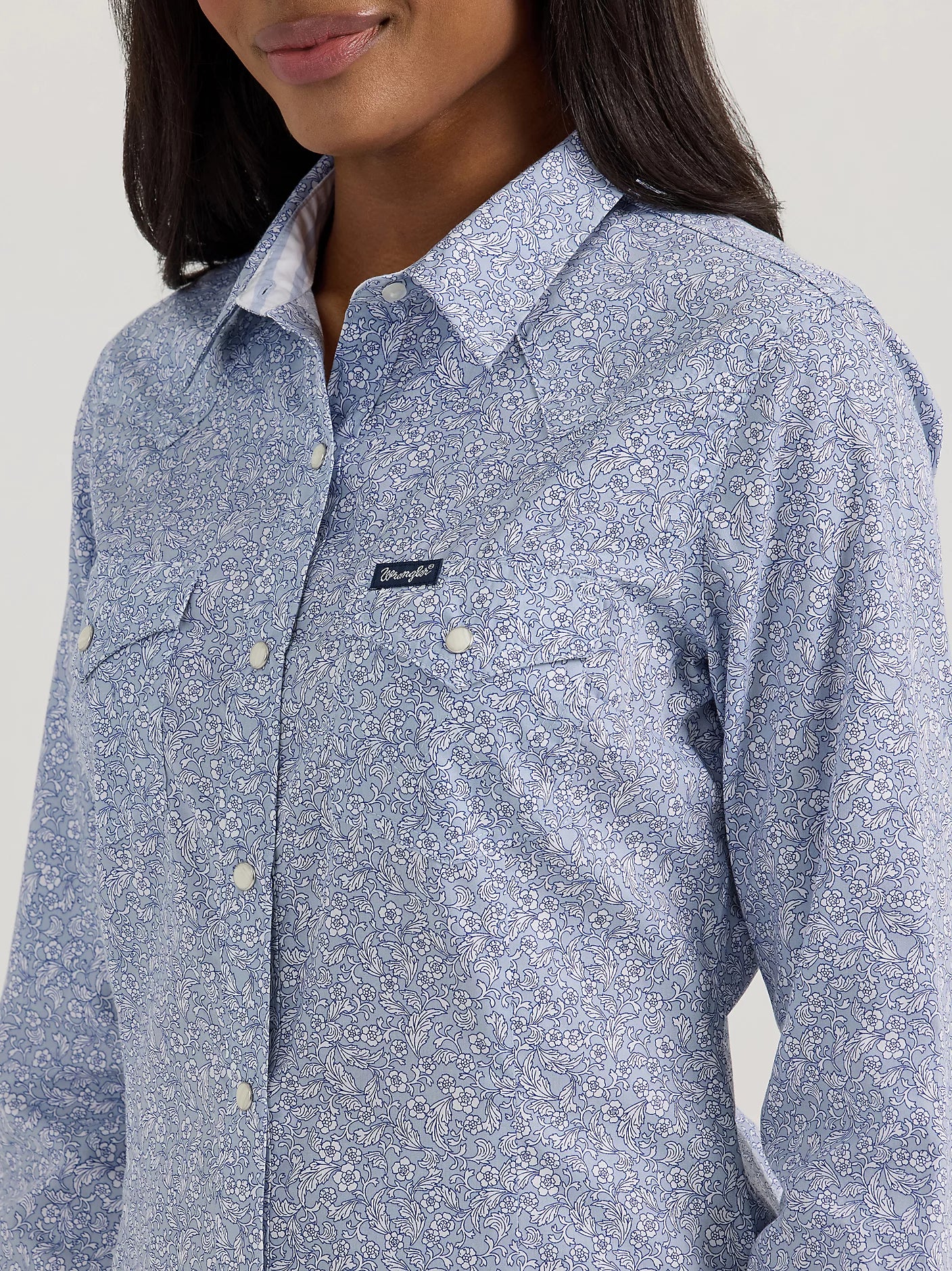 Wrangler Womens All Occasion Western Snap Shirt Floral Blue Size L