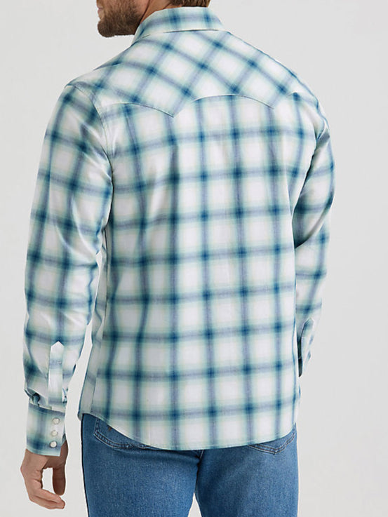 Wrangler Mens Retro LS Sawtooth Snap Shirt order today at boltranchstore.com