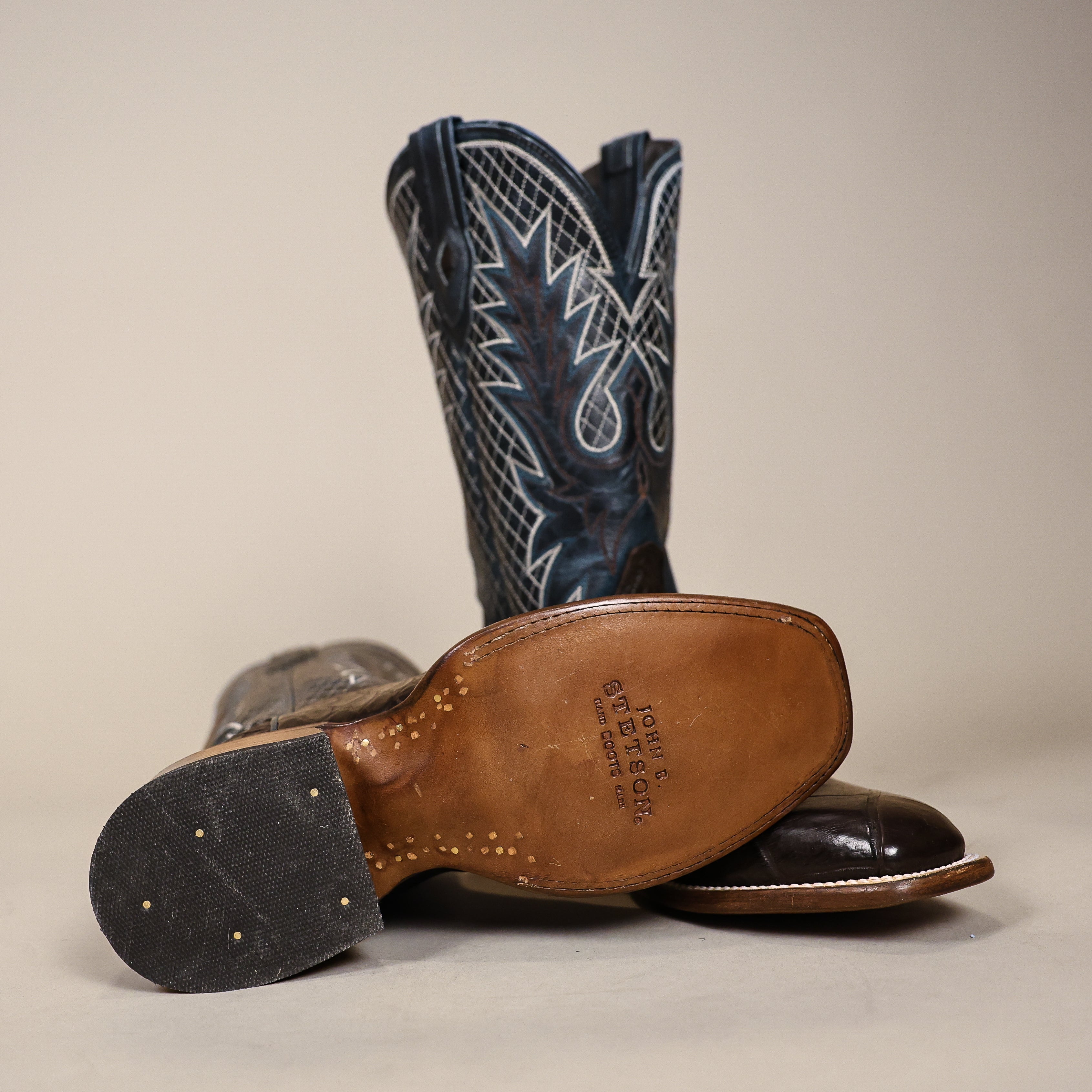 mens boots, men boots, mens cowboy boots, western boutique, western clothing, mens boot sale, boots, r watson, stetson,