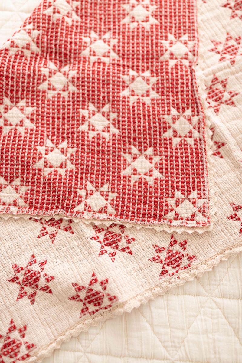 Utah western boutique baby gift Star Quilt Ruby organic cotton nursery quilt Boltranchstore.com free shipping