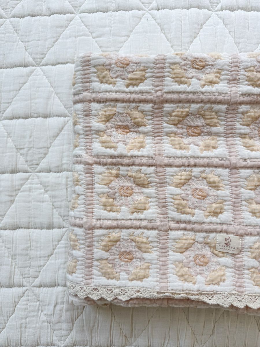Utah western boutique baby gift Daffodil Quilt organic cotton nursery quilt Boltranchstore.com free shipping