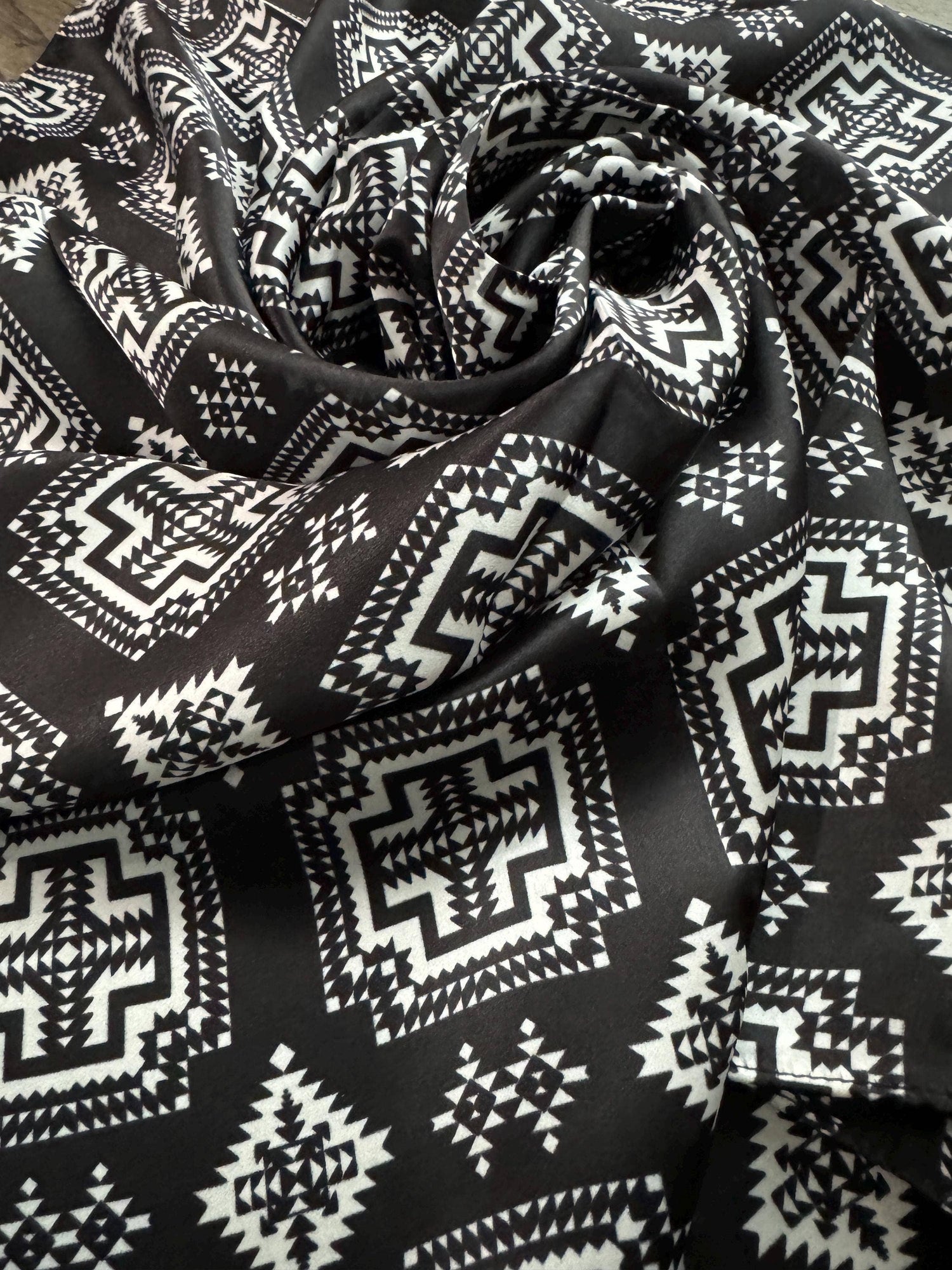 100% Silk Wild Rag Black and White Native
