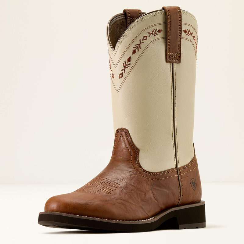 Ariat Womens Kearney Round Toe Western Boot 10074353 free shipping at boltranchstore.com western boot womens rodeo boot free shipping 