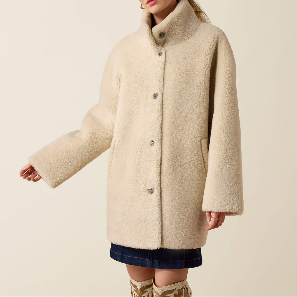 Ariat Womens Scarlett Jacket Parchment cream faux fur jacket in polyester womens western boutique Utah SKU 10080508