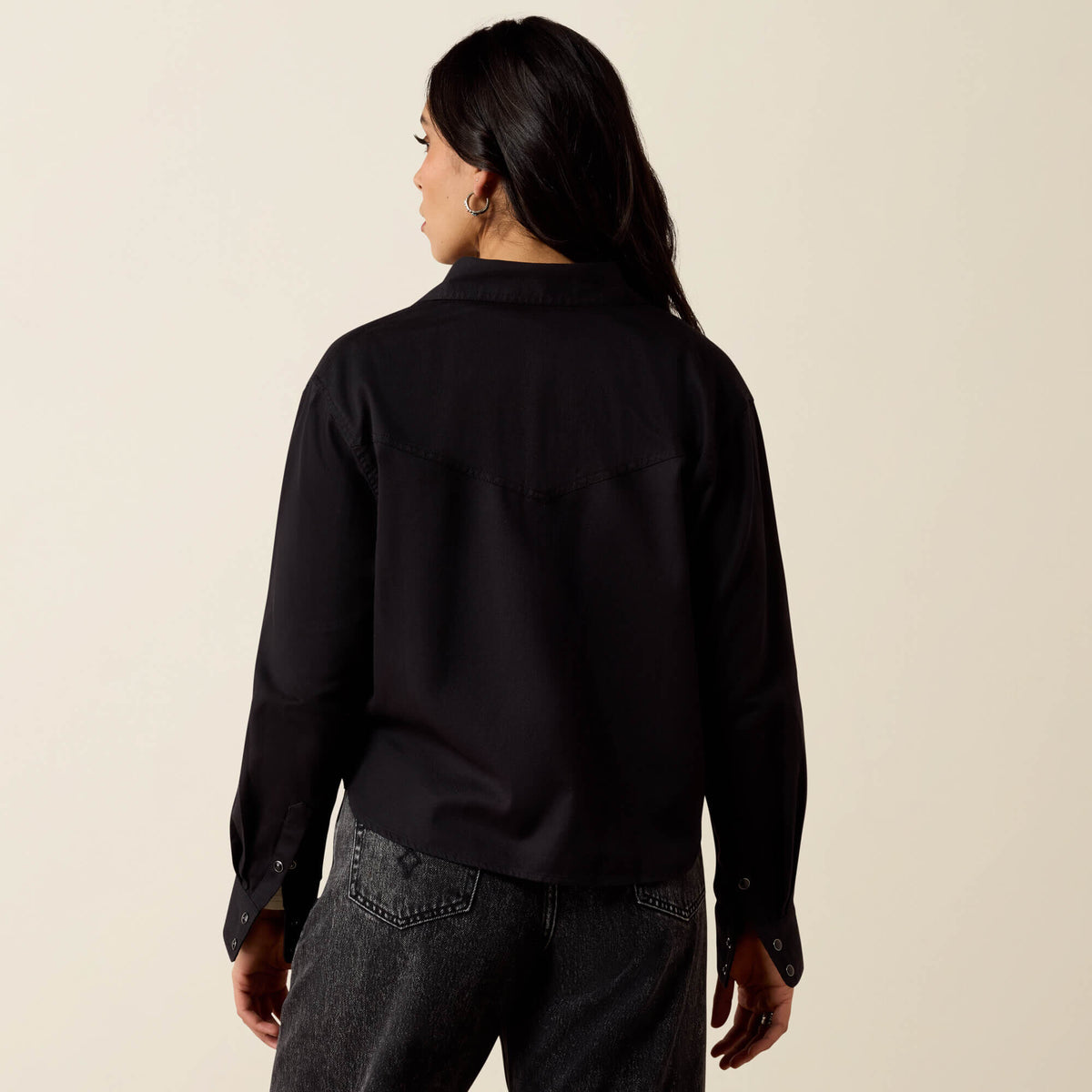 Ariat Midnight Western Snap Shirt classic Western back yoke with relaxed everyday fit western clothing