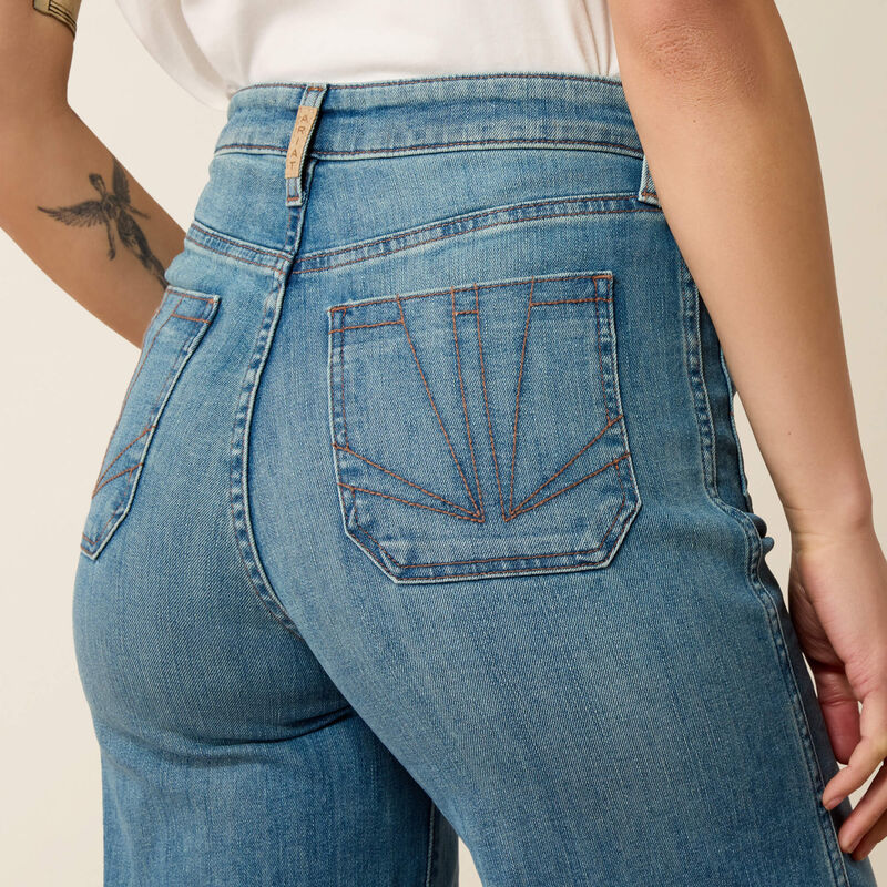 Ariat Womens Ultra High Rise Mavis Wide Leg Jeans vintage inspired patch pockets and let down hem Kamas