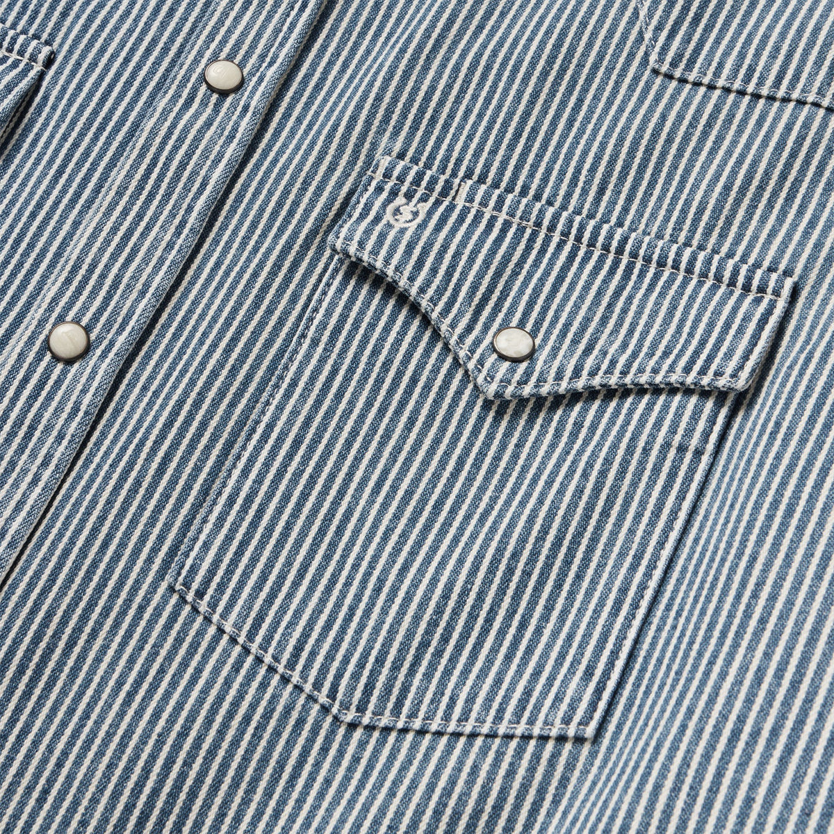 Stetson Denim Stripe Western Shirt curved chest pockets with snap flaps and S logo embroidery Kamas