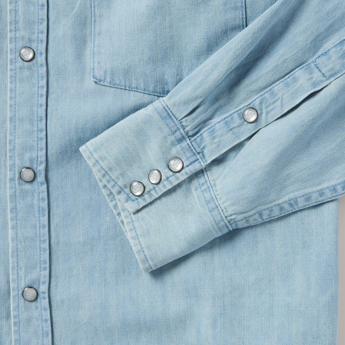 Stetson Chambray Oxford Western Shirt Blue lightweight blue shirt for layering under a vest or jacket cowboy