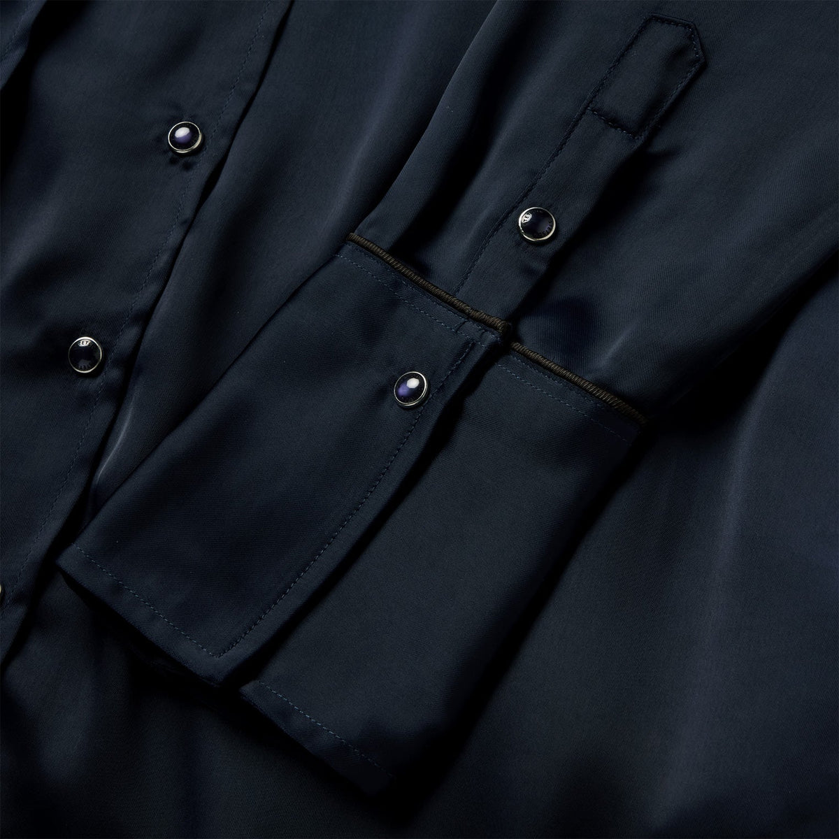 Stetson Satin Western Dress wide snap cuffs with smile pockets and side seam pockets