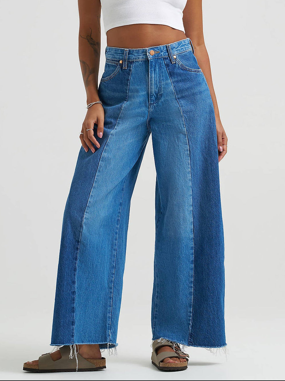 Wrangler Women's Cowboy Barrel Jean color better together free shipping at boltranchtore.com