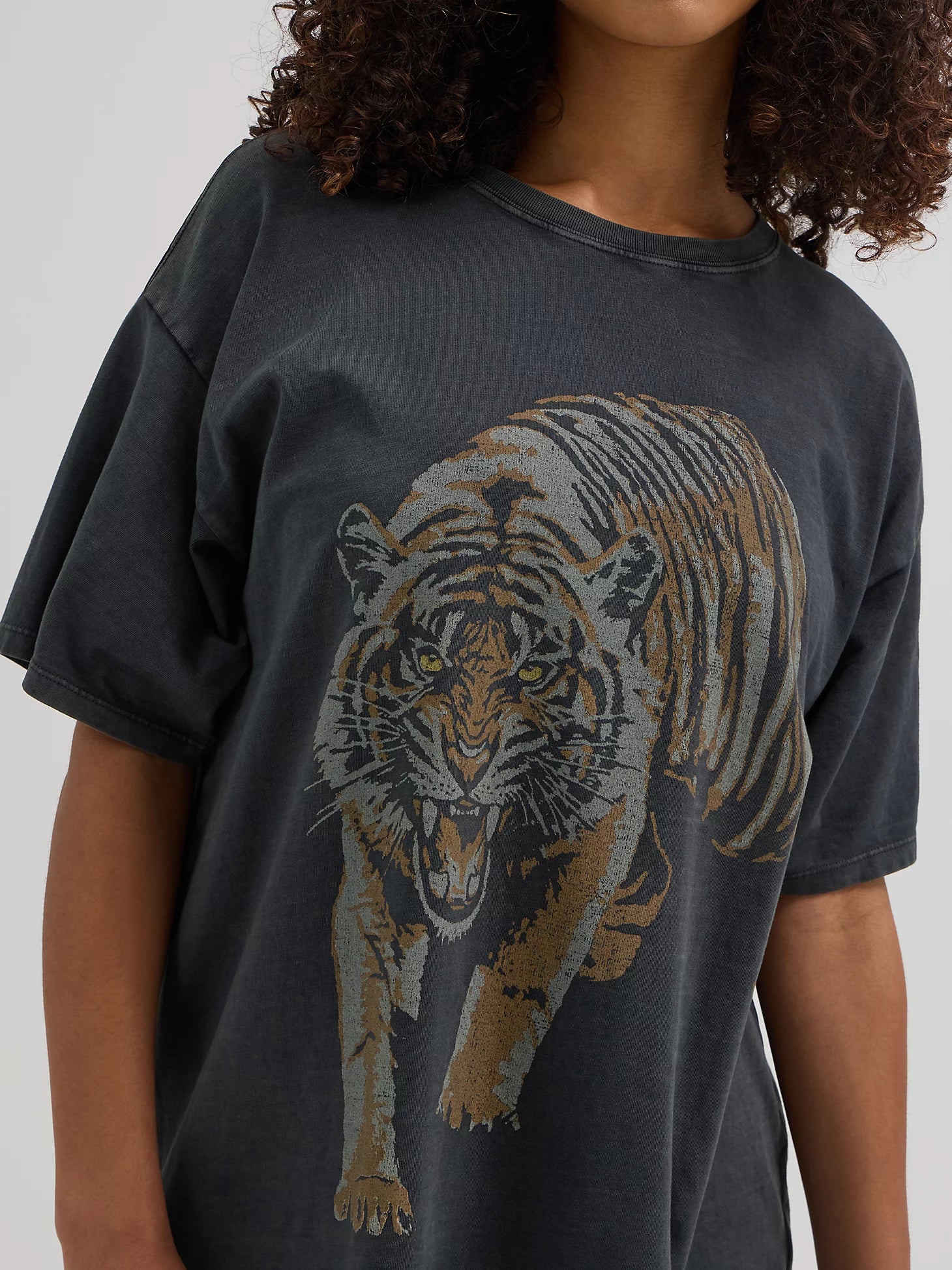 Wrangler Womens SS Oversized Graphic Tee