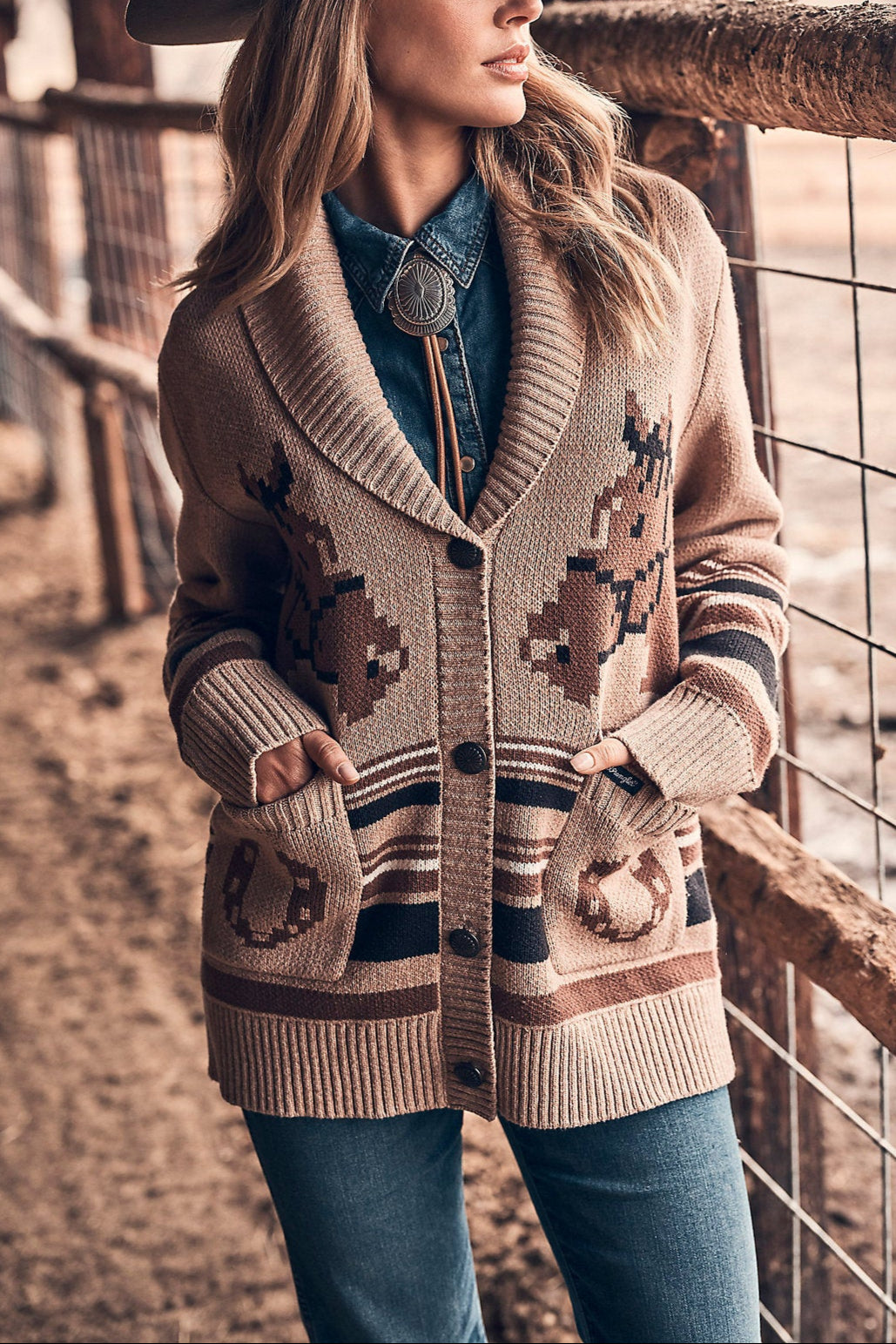 Wrangler Womens Retro Western Cardigan 112367476 womens fall 2025 wrangler western fashion free shipping Boltranchstore.com