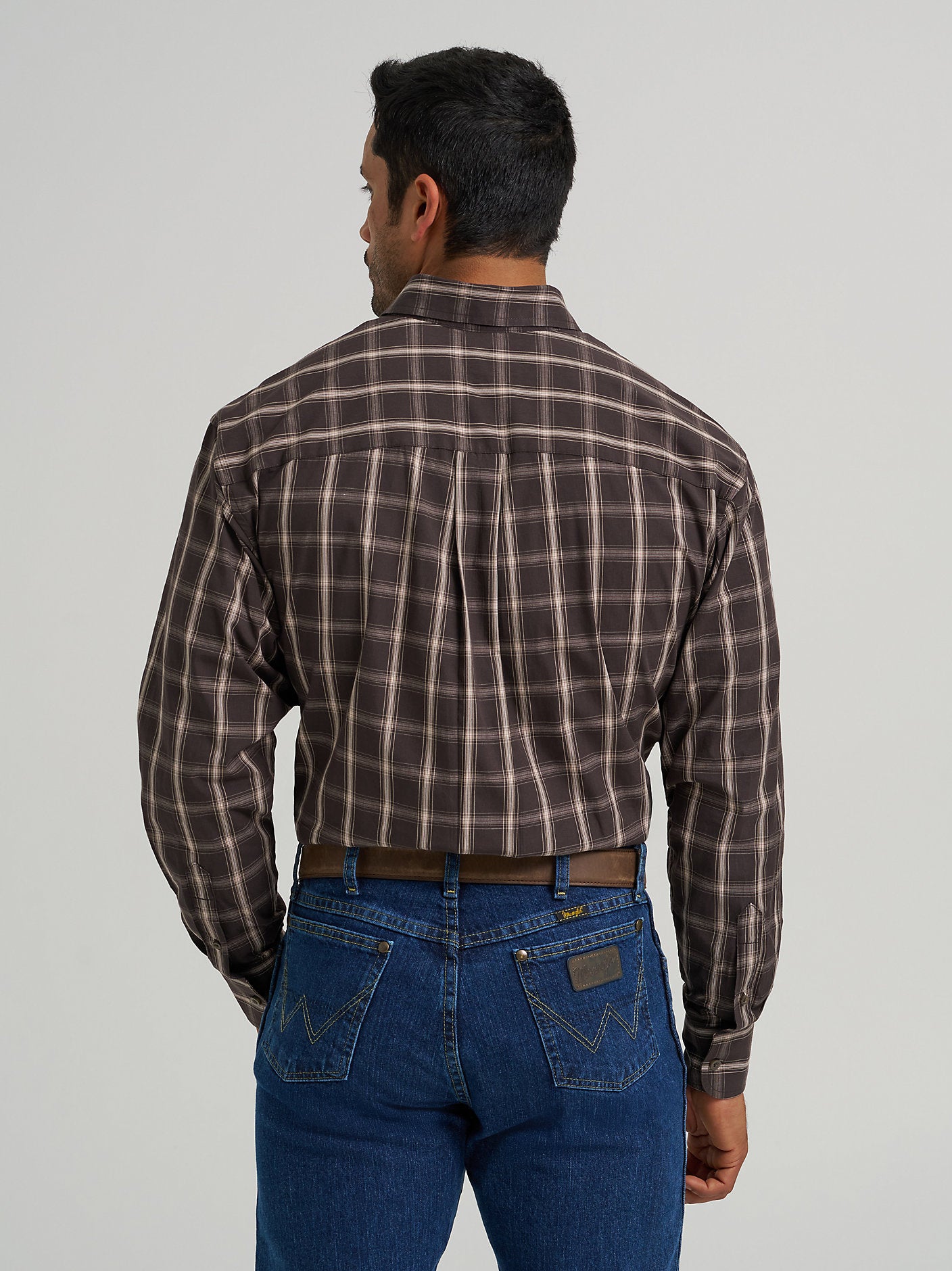 Wrangler Mens George Straight Shirt in Coffee Plaid