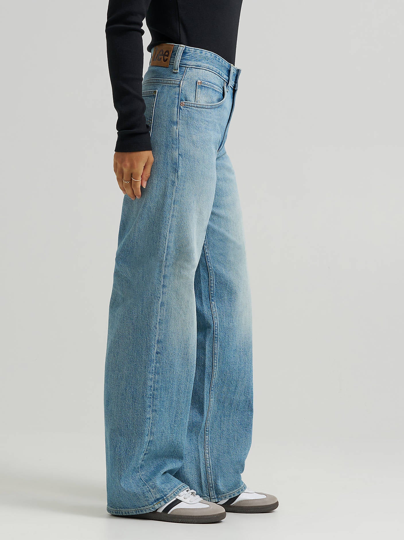 Lee Womens Loose Straight Rider Jean In Shallow End