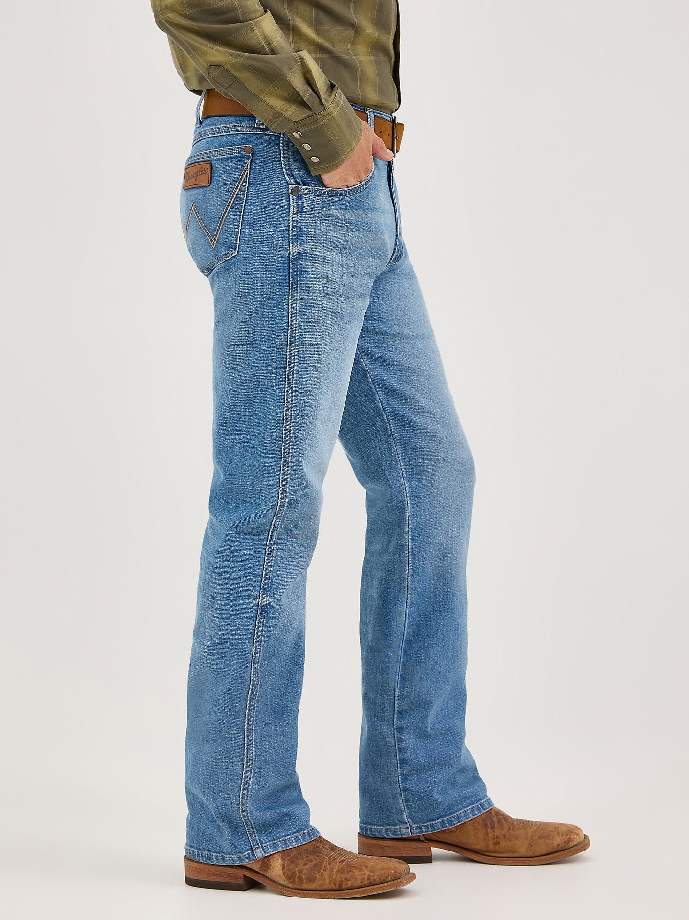 Wrangler Mens Retro Slim Boot in Northbound