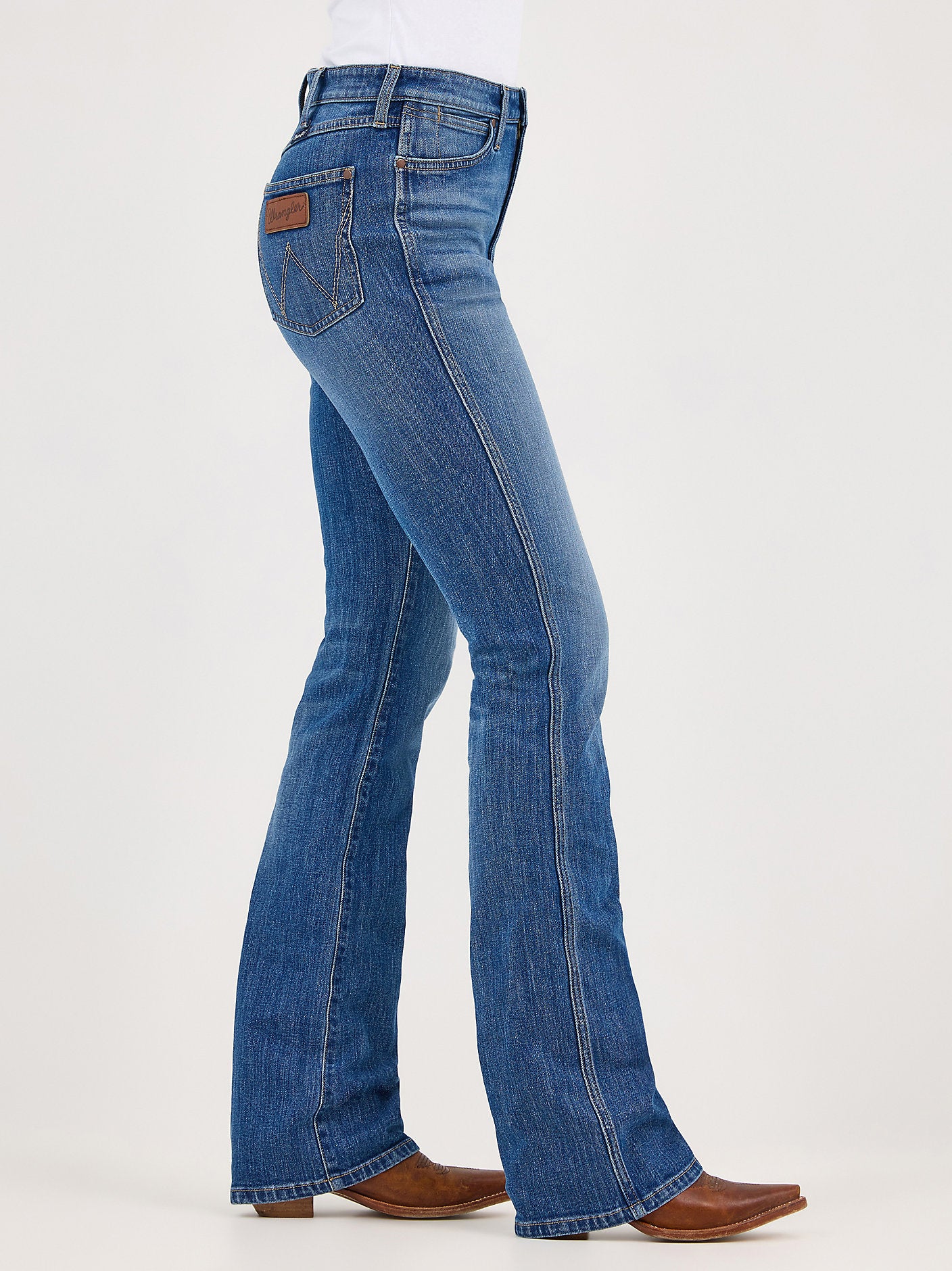 Womens Wrangler Retro Bailey High Rise Bootcut Jean