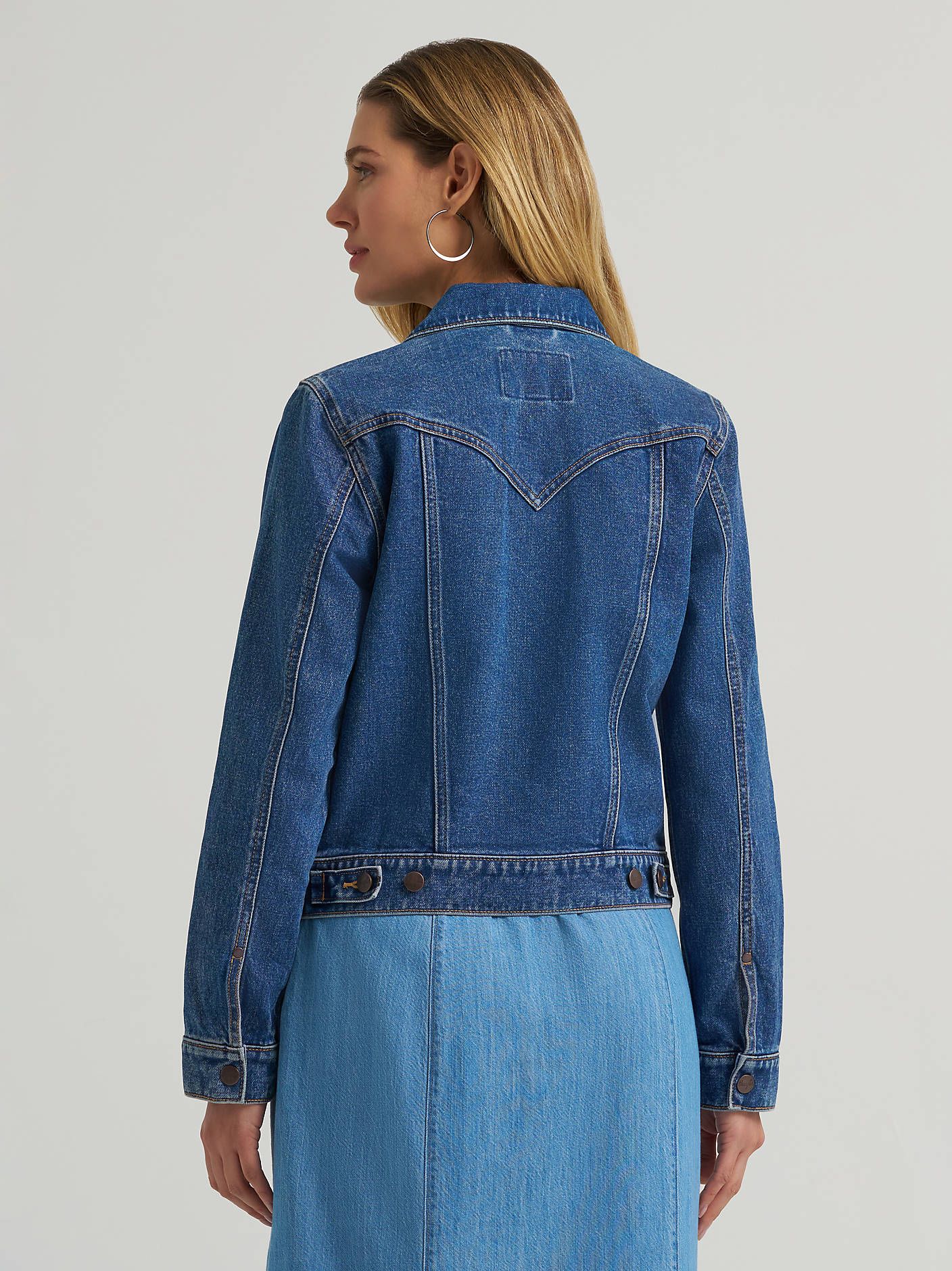 Wrangler Womens Light Wash Denim Jacket