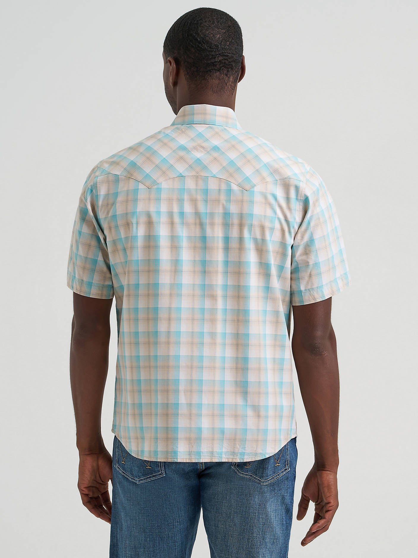Wrangler Mens Retro Short Sleeve Sawtooth Pocket Western Snap Shirt