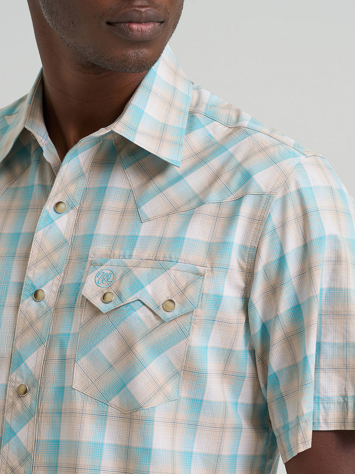 Wrangler Mens Retro Short Sleeve Sawtooth Pocket Western Snap Shirt 112378930 mens western style Boltranchstore.com Free Shipping