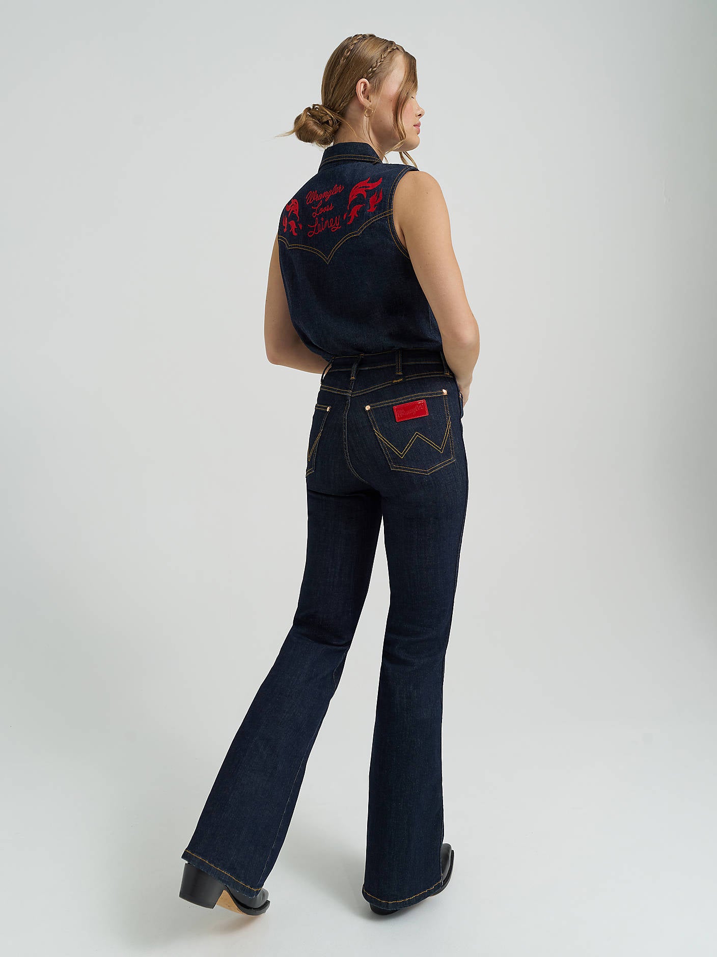 Lainey Wilson X Wrangler Flare Jeans