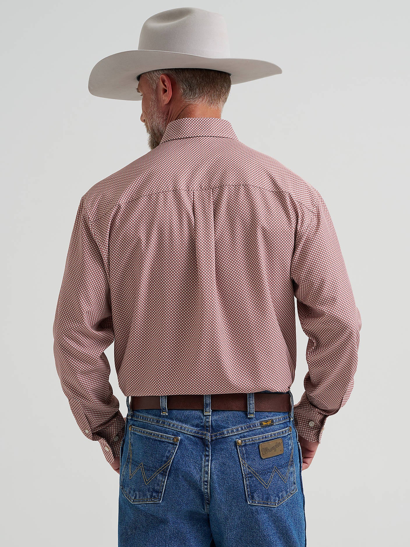 Wrangler Mens George Strait Performance Button Down Shirt