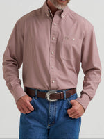 112381955 Wrangler Mens George Strait Performance Button Down Shirt at boltranchstore.com with free shipping mens button down shirt red shirt Man wearing a red patterned shirt
