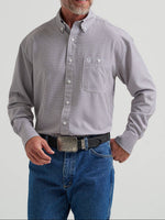 112381964 Wrangler Mens George Strait Performance Button Down Shirt at boltranchstore.com  free shipping mens western shirt in stock rodeo shirt button down shirt