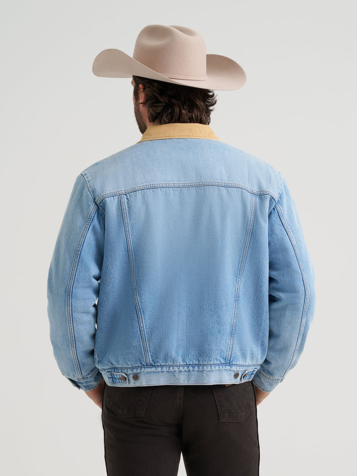 Mens Wrangler Straight Yoke Sherpa Lined Denim Jacket straight back yoke with long sleeves and topstitched seams western fashion Kamas