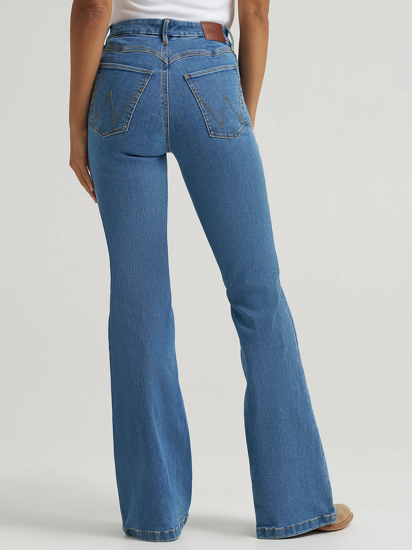 Wrangler Womens Bespoke High Rise Flare Jean