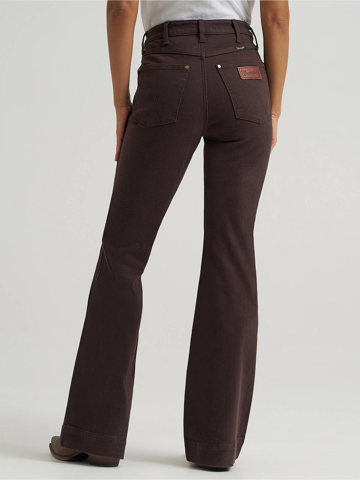 Womens fashion Utah western boutique Wrangler Retro Bailey High Rise Colorwash Trouser Jean Vera SKU 112382317 Boltranchstore.com free shipping