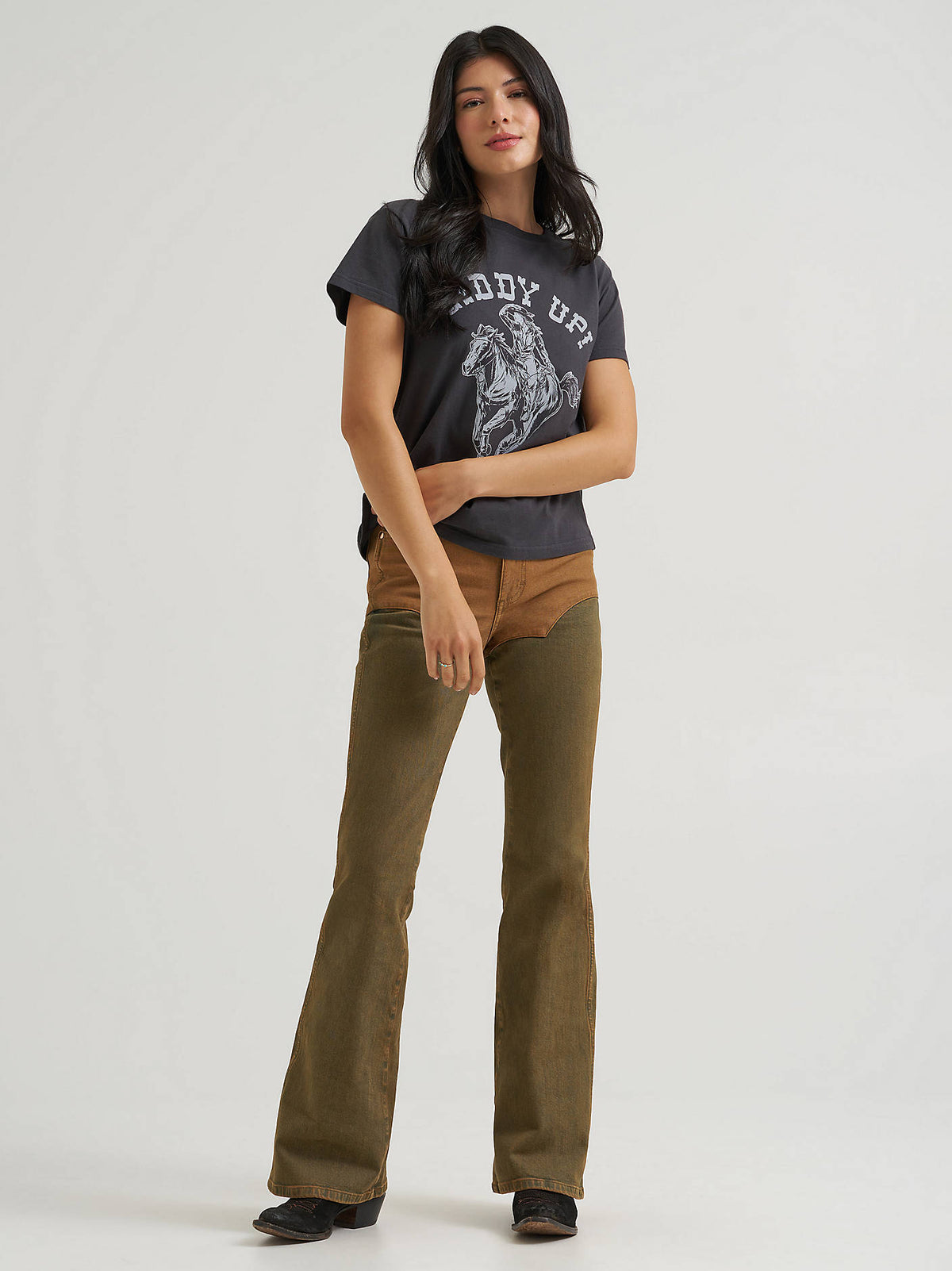 Wrangler X Lainey Wilson Giddy Up Tee