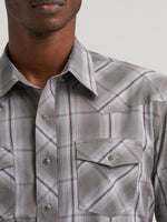 Wrangler Mens 20X Competition Advanced Comfort Long Sleeve Two Pocket Western Snap Shirt arena ready competition shirt for roping and ranch wear