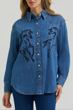 Wrangler Womens Horses Boyfriend Western Snap Shirt relaxed boyfriend fit with spread collar and curved shirttail hem western clothing