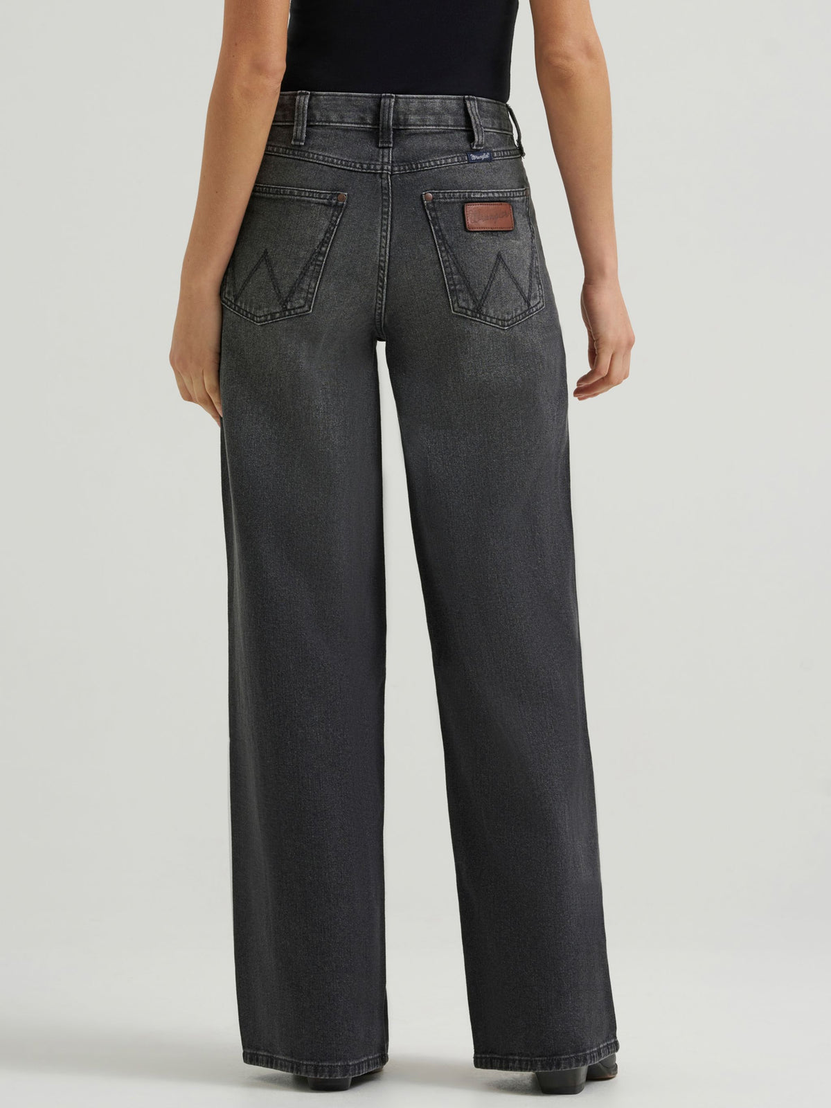 Wrangler Womens Retro Bailey High Rise Wide Leg Jean Harper five pocket styling with signature W stitching
