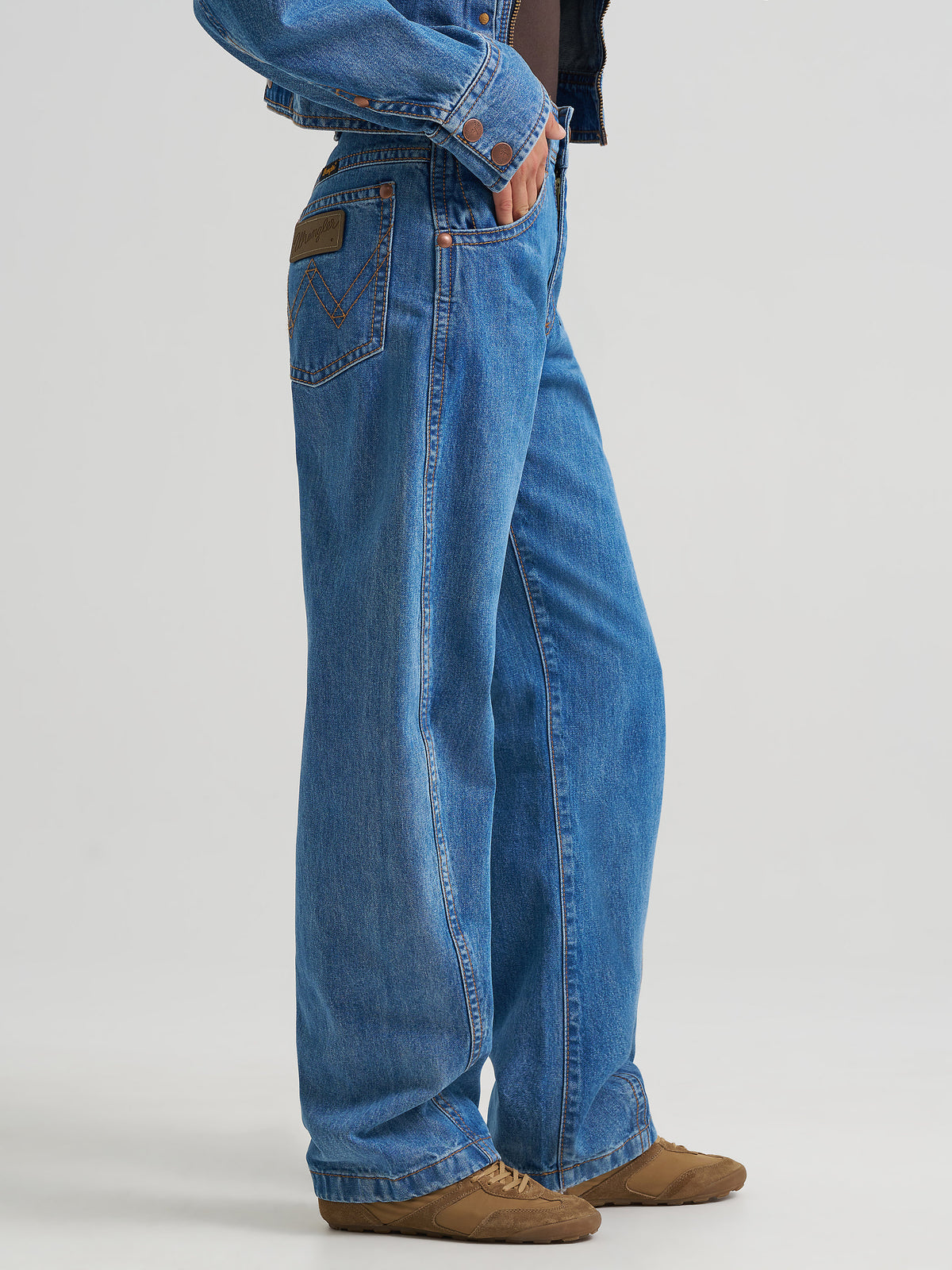 Rodeo western clothing Utah womens boutique Wrangler Womens Super Barrel Jean Cowboy Fade SKU 112386069 Boltranchstore.com free shipping