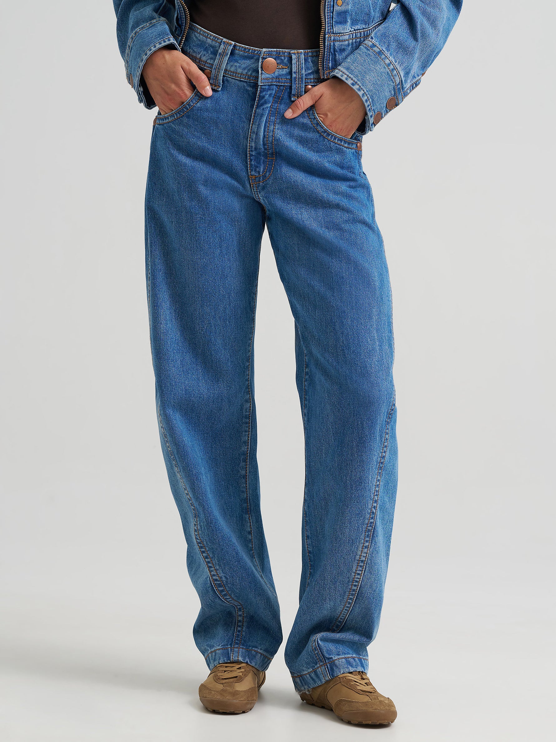 Womens fashion western clothing boutique Utah Wrangler Womens Super Barrel Jean Cowboy Fade SKU 112386069  in stock womens jean 