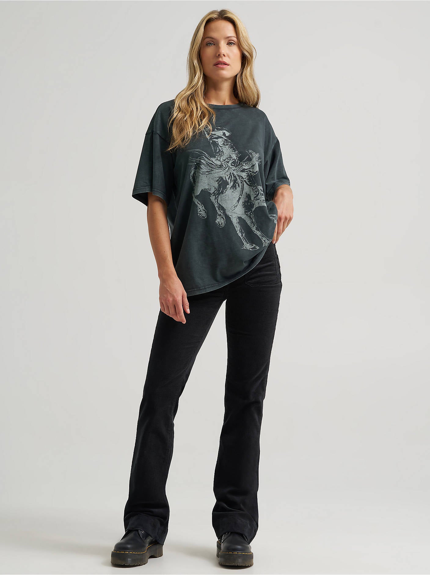 Womens fashion womens western boutique western clothing Wrangler Vintage Horse Oversized Graphic Tee Jet Black SKU 112387339 Boltranchstore.com free shipping
