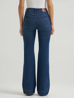 Wrangler Womens BESPOKE High Rise Trouser Jean Brooklyn classic W stitching across the back pockets and leather logo patch at the waistband ranch wear