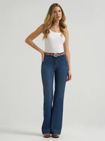 Wrangler Womens BESPOKE High Rise Trouser Jean Brooklyn everyday high waist jean paired with a fitted white tank and buckle belt Park City Kamas