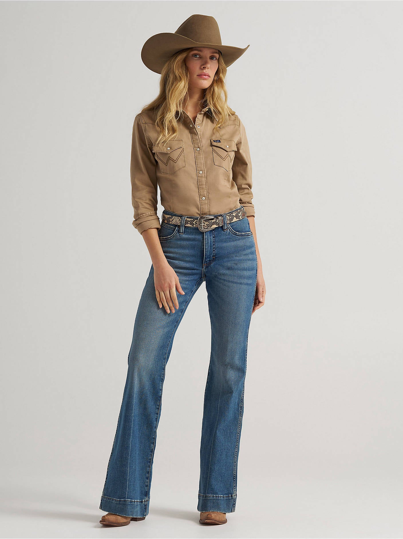Utah womens western boutique fashion Wrangler Womens Retro Bailey High Rise Trouser Jean Shelby SKU 11MPESY