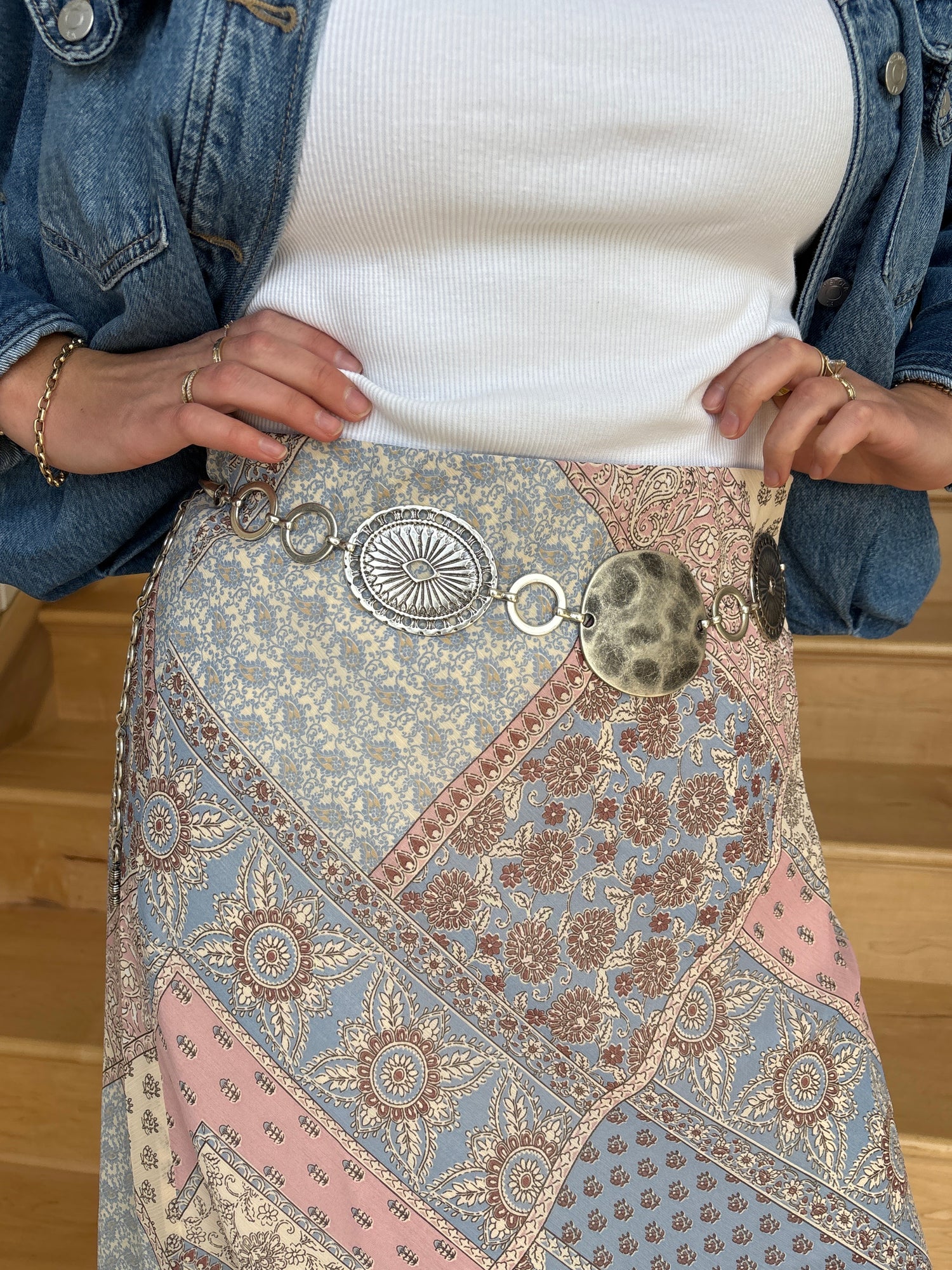 Ines Womens Silver Conch Chain Belt