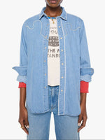21195-350 Mother The Country Exes at the boltranchstre.com light blue denim shirt with western-style white contrast stitching popular fall 2026 womens mother free shipping 