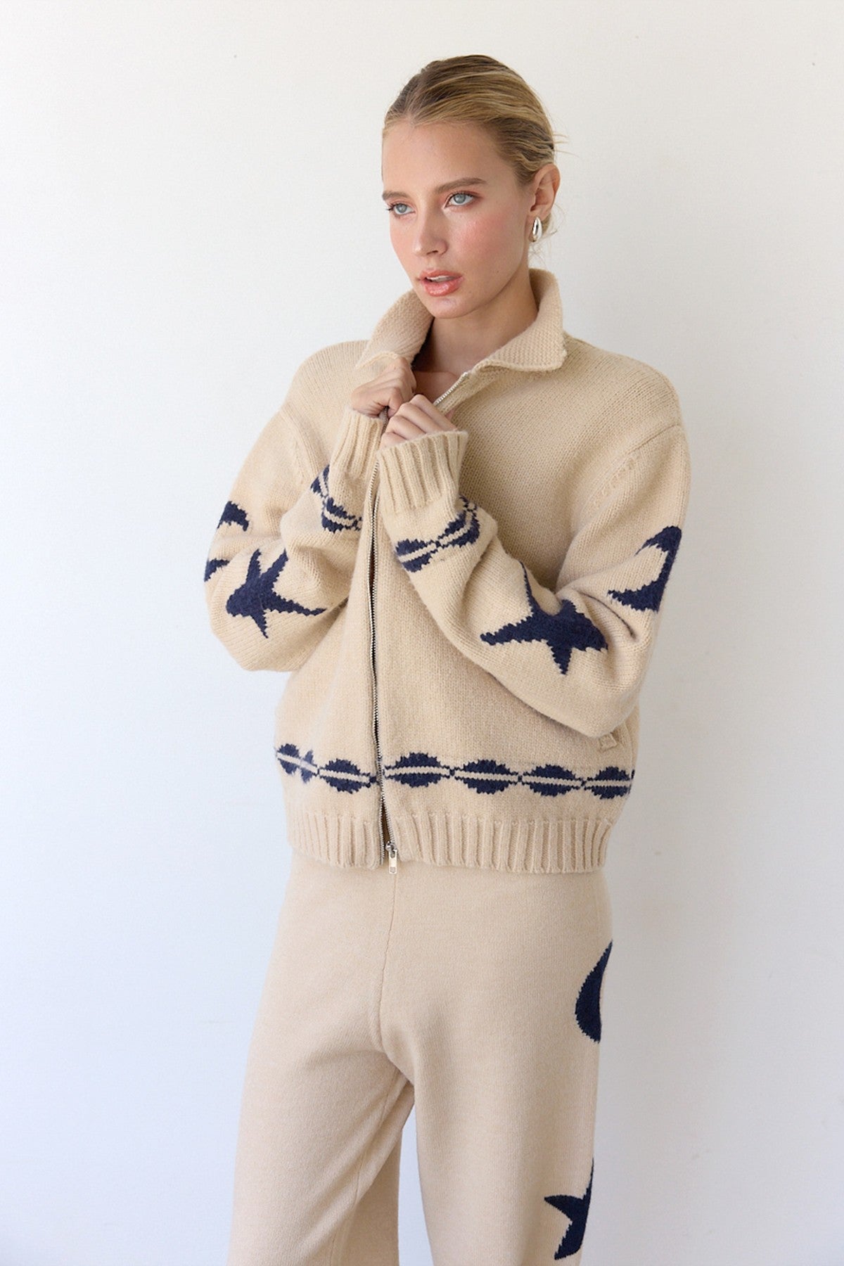 Juni Cozy Sweater