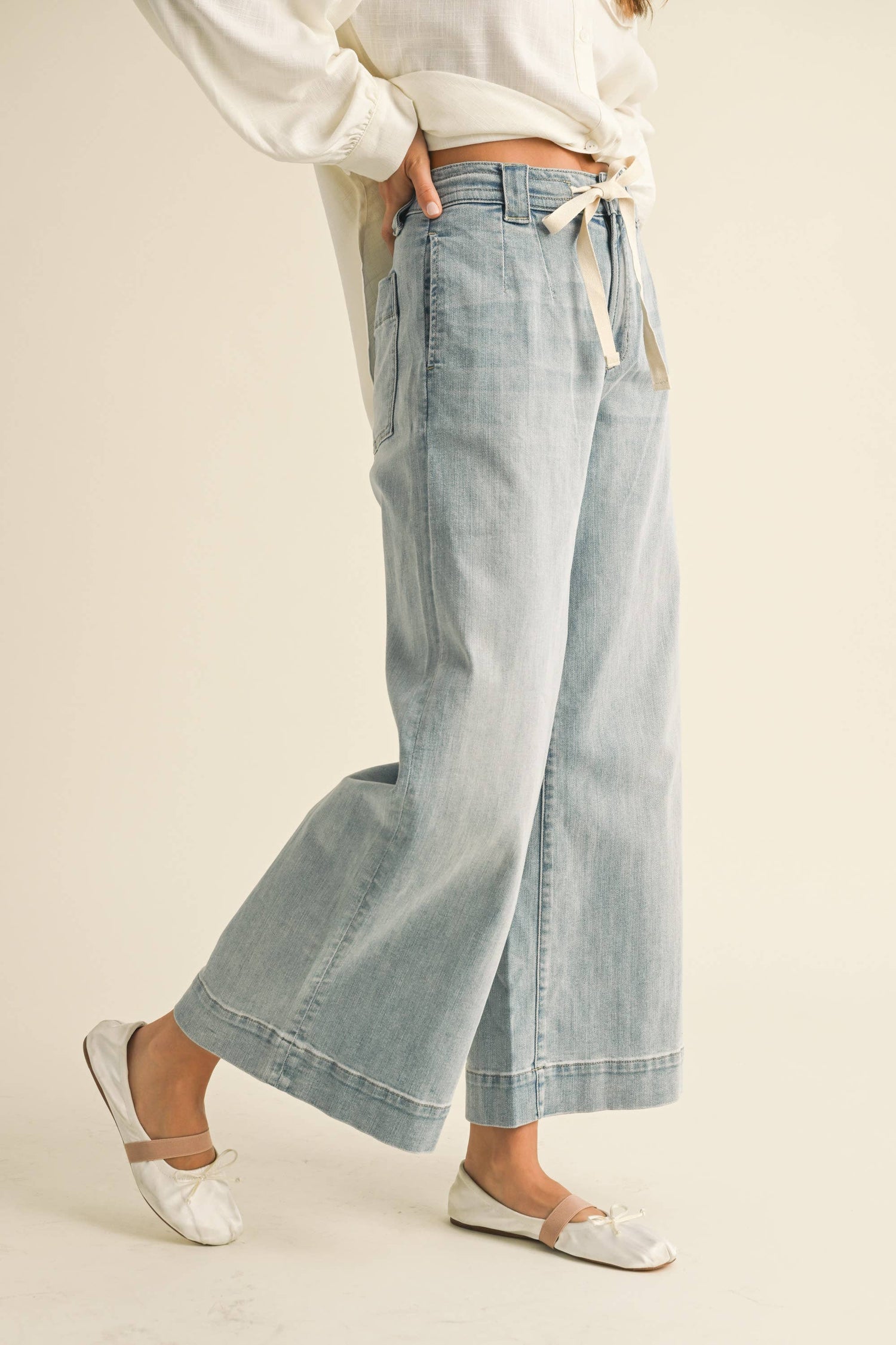 Lucy Washed Denim Tie Front Pants light denim wide leg summer denim pants western boutique fashion style at Boltranchstore.com