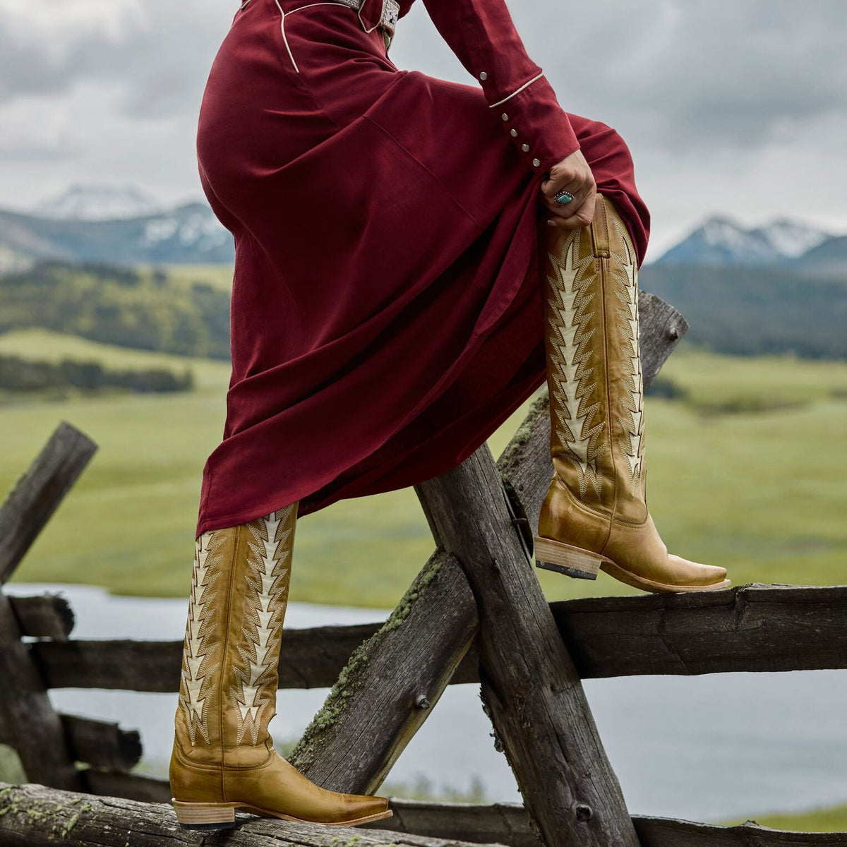 Stetson Twill Western Skirt Wine retro A line silhouette with a midi length cowgirl style