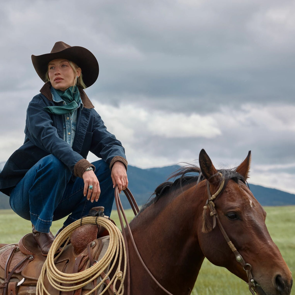 Stetson Corduroy Collar Canvas Barn Jacket Navy layering jacket for ranch wear and horseback riding cowgirl western fashion