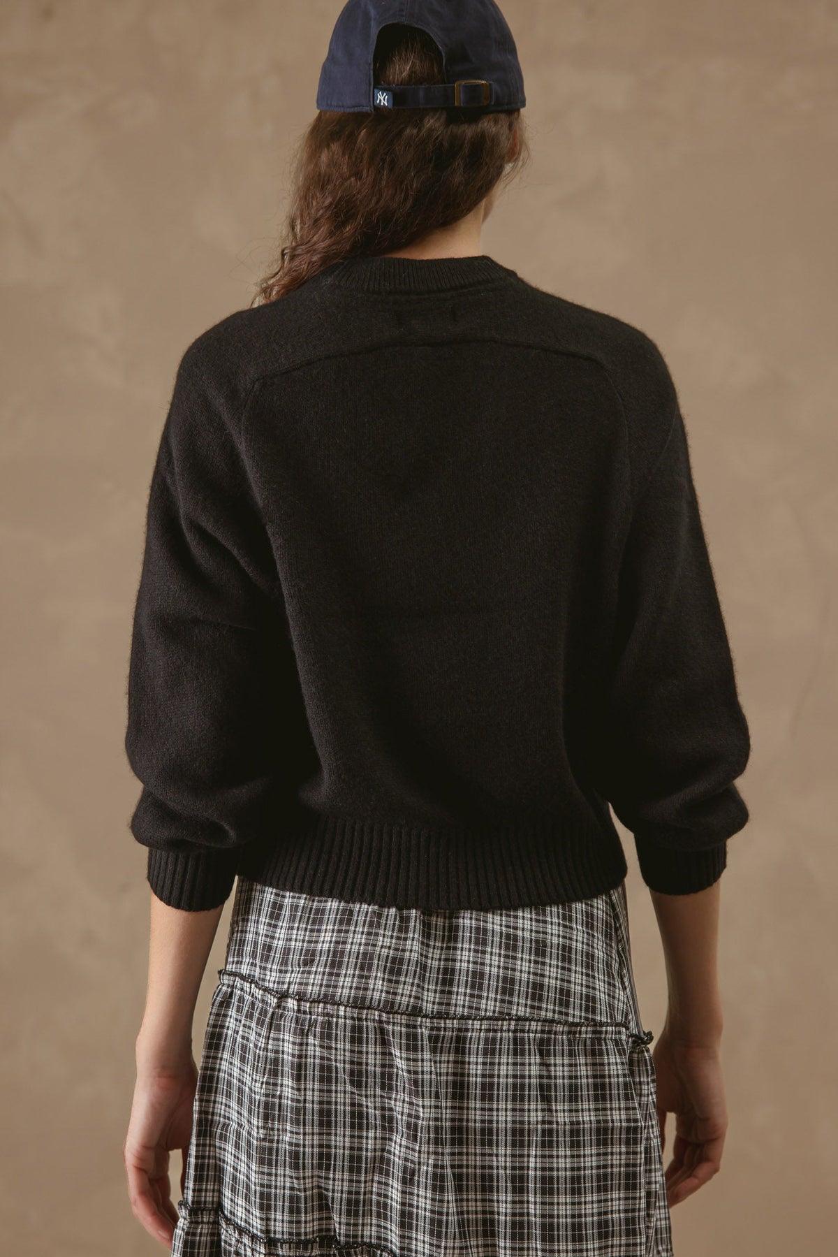 27 Miles Malibu Alyson Cropped Cashmere Crewneck Black pairs with tailored trousers for a polished Park City look