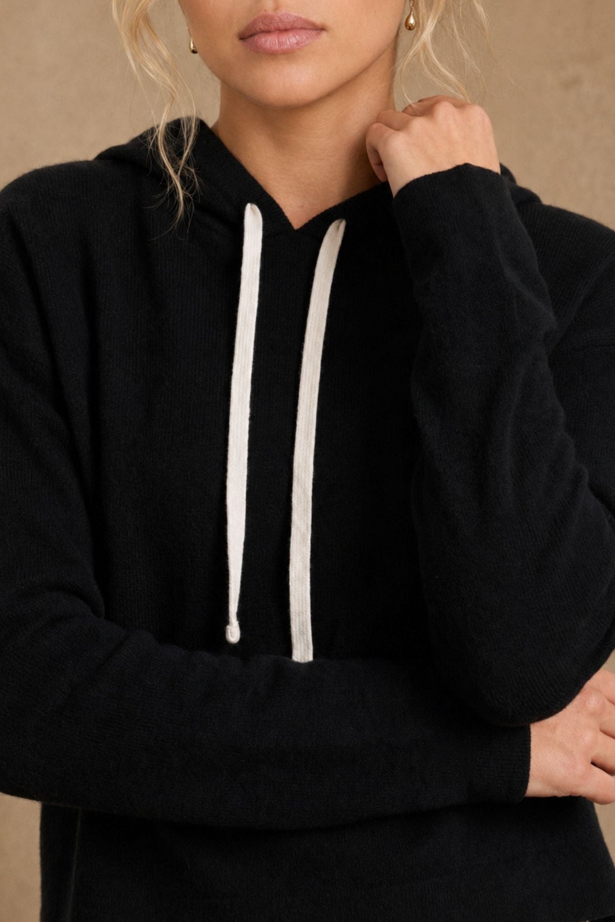 27 Miles Malibu Reva Cashmere Contrast Heart Pullover Hoodie pairs with favorite denim for an everyday look in Kamas